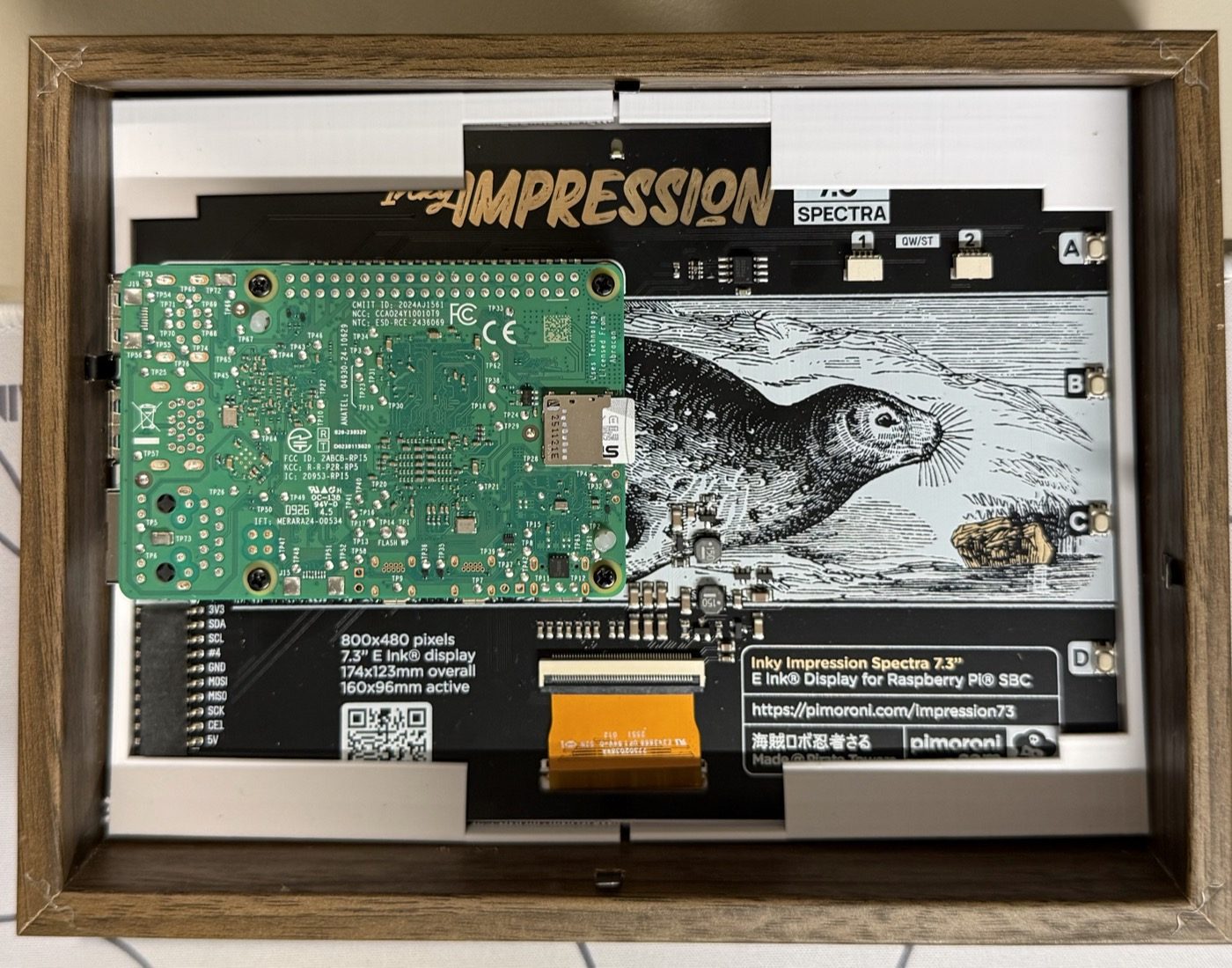 The 7.3" panel and the Pi in the printed insert, inside a RÖDALM 13x18, seen from the back